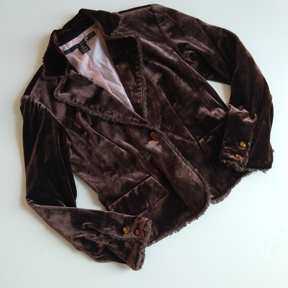 Pierre Cardin Jackets & Blazers - Vintage Pierre Cardin Velvet Blazer Size 8